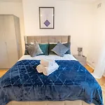 One-Bed Flat Angel, Islington