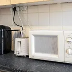 Cosy Urban Retreat Nr Central London
