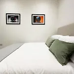 Nancys Place In Notting Hill Hosted By Airoperate