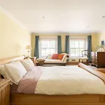 Kensington 3 Bedroom Luxury House