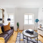 Oxford Street Central London Cosy 1Bd Flat