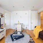 Oxford Street Central London Cosy 1Bd Flat