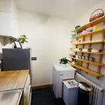 Cosy 3 Bedroom Flat Nearby Willsden Green