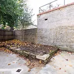 Bright, Spacious & Large Wimbledon Flat