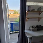 Spacious Room Private Balcony - Central London - Zone 1 - Elephant And Castle