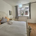 Towerhill Rooms