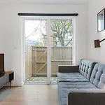 Spacious Clapham Apartments