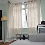 Three Bedroom House Lancaster Road