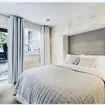 Chelsea - 2Bed Apartment - Sleeps 4 - Pet Friendly