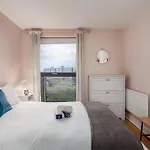Bright&Stylish Kennington Gem