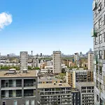 Entire 1 Bedroom Apartment Short Term Rental & Flexible Renting Canary Wharf With Free Wifi