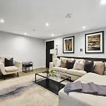 Buckingham Palace Residences By Aeria Apartments