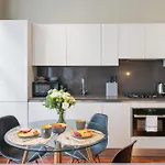 Superb One Bedroom Apartment In Soho