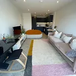 Stylish 1Br Apartment Next To Hampstead Heath