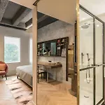 Canopy By Hilton London City