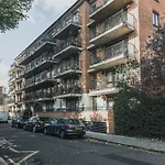 Stylish Central London Flat With Pool And Terrace