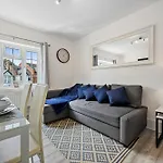 Bright Modern 2Br Apartment Direct Link To Heathrow And Central London