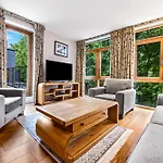 Tavistock Place Apartments