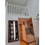 80 Inverness Terrace