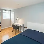 Cosy 2-Beds, Shepherd Bush