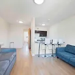 N.Acton Quiet Cosy 1 Bed-Private Free Parking