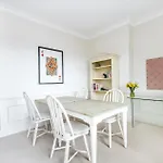 The Baby\'S Breath 2 Bedroom With Patio In Chelsea
