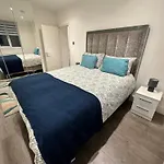 2 Bedroom Apartment, Edgware Road