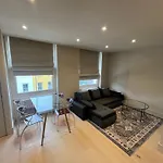 Stunning Portobello Road Flat