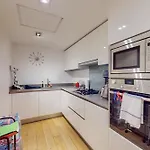 Stunning 2Bd Flat In South Kensington With A Patio