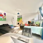 Canary Wharf Serviced Apartement