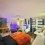 Canary Wharf Serviced Apartement