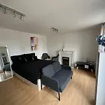 Luxury Stay Near London Eye Zone 1