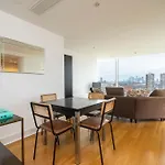Borough Flat With City Views By Underthedoormat