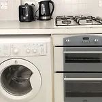 Bright And Beautiful 2Bdr Central London Flat