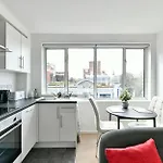 Cosy 1Br South Kensington Apartment