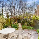 1 Bed Maisonette With Garden - 1 Min To Station Share Save