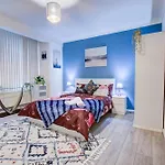 Lovely 2- Bedroom Apartment In Central London