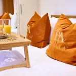 Southwark Apartment