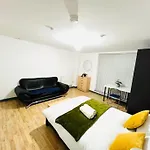 Excellent Two Bedroom Flat In Central London