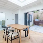 Luxuriously Compact 1Bd Eco Home Clapham Common!