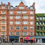 Spacious 1 Bed Holborn Apartment