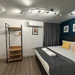 Smart Camden Inn Hostel