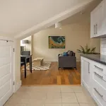Modern 1 Bed Attic Apartment In Brixton