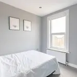 Spacious 2 Bedroom Retreat In East Dulwich