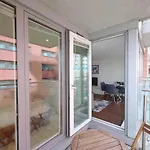 Deluxe One Bed Apartment By London Excel & O2