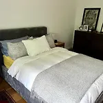 Urban Oasis Chic 1Br Flat With Spacious Garden