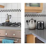 1 Bed & Garden, Sunny Artist Flat - 20Mins To Central London