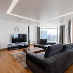 Ads Lux Lettings Ltd - Battersea Reach