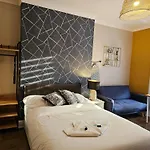 Caledonian Road Cozy Studio