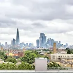 Guestready - Penthouse Flat In Trendy Peckham